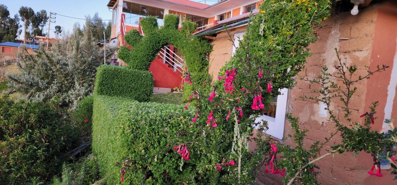 Tikawasi Homestay Comunidad Pueblo Isla Amantani Jose Luis Ocosuyo Kültér fotó